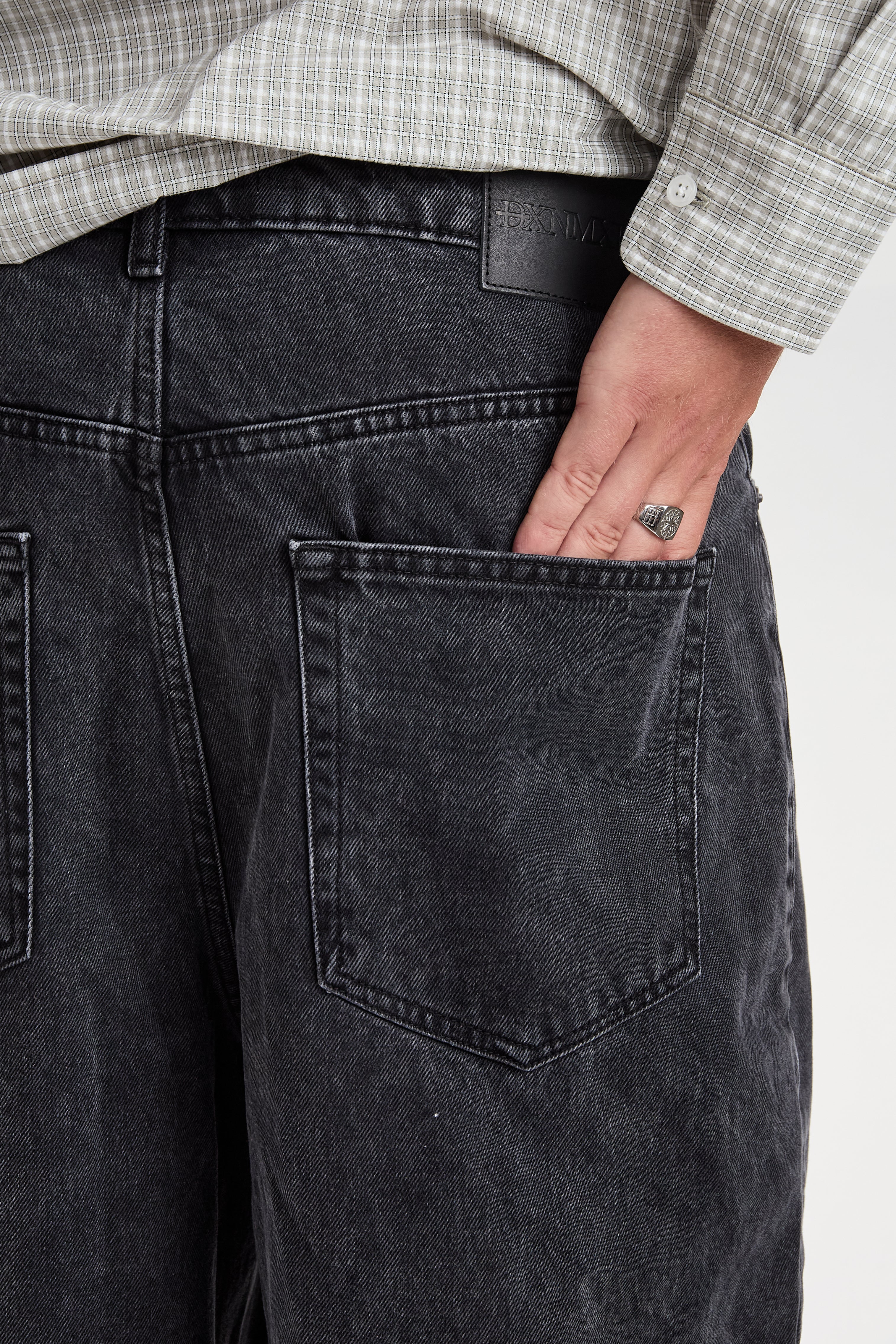 DXHarri Wide Fit Denim Shorts Black