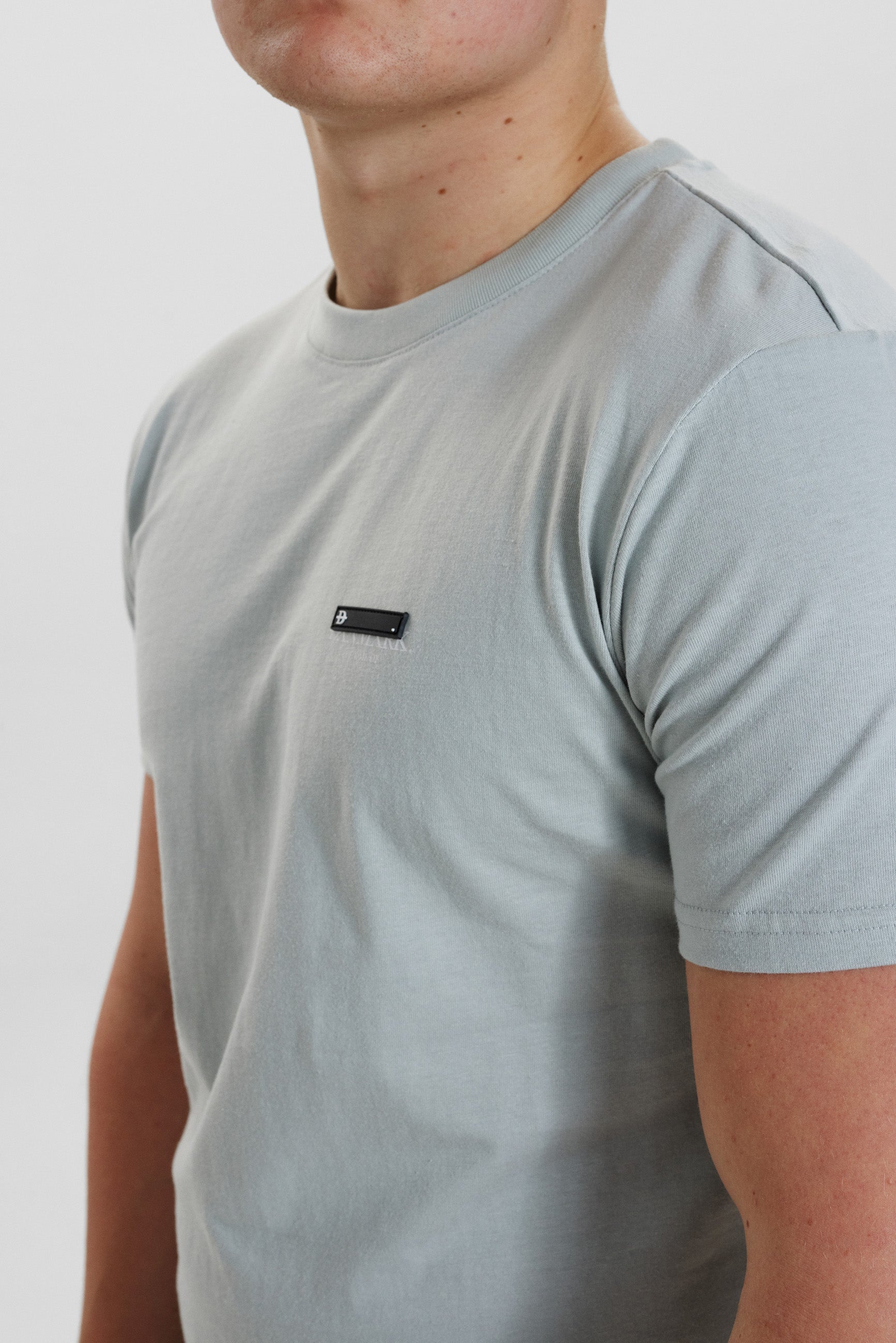 DXNMXRK. DX-Albert Outlet Mirage Grey