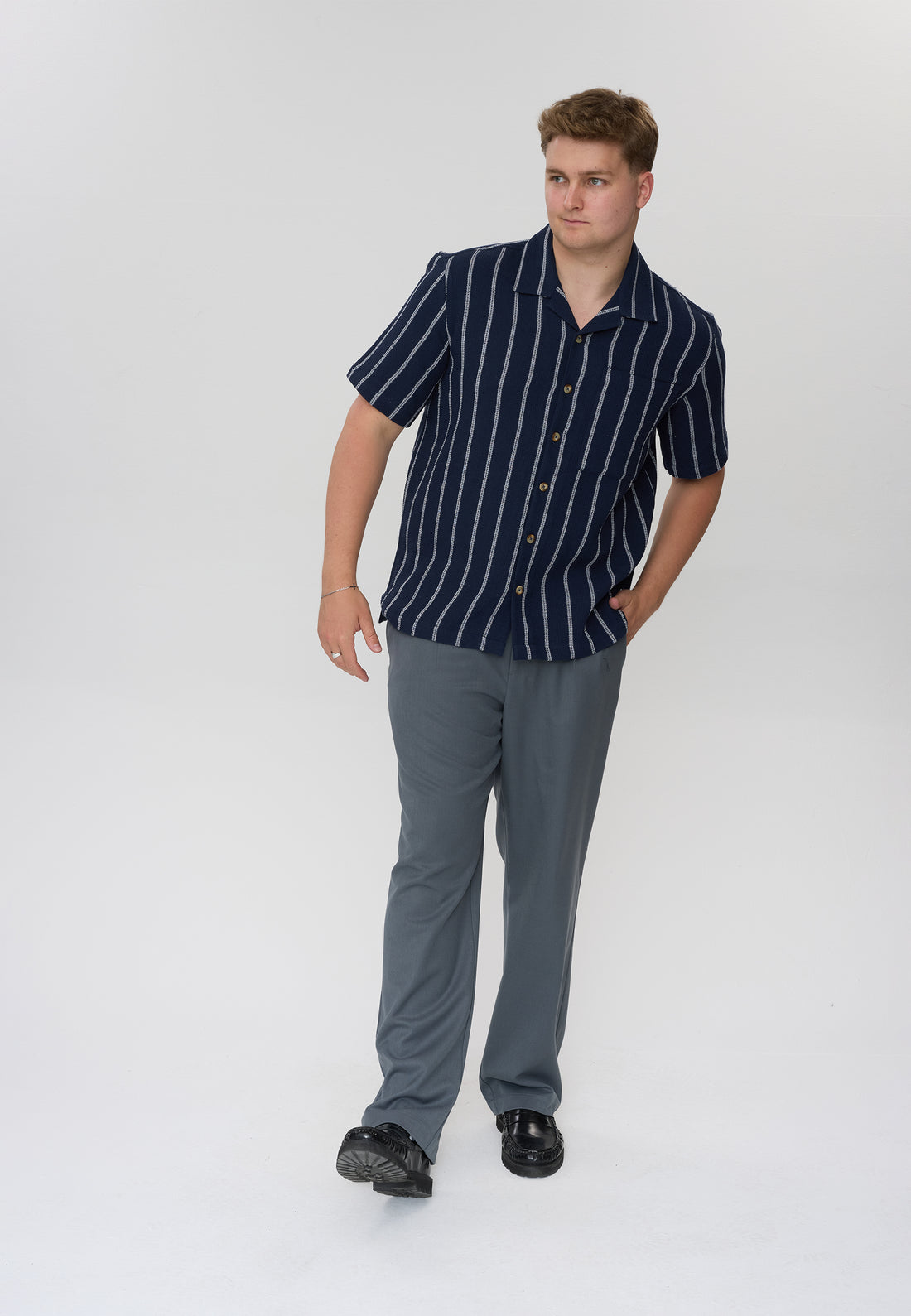 DXNMXRK. DXFridolin Shirt navy